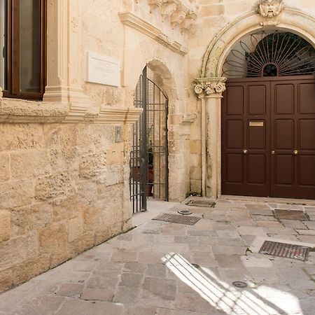 Suite Palace Castromediano Lecce Eksteriør billede
