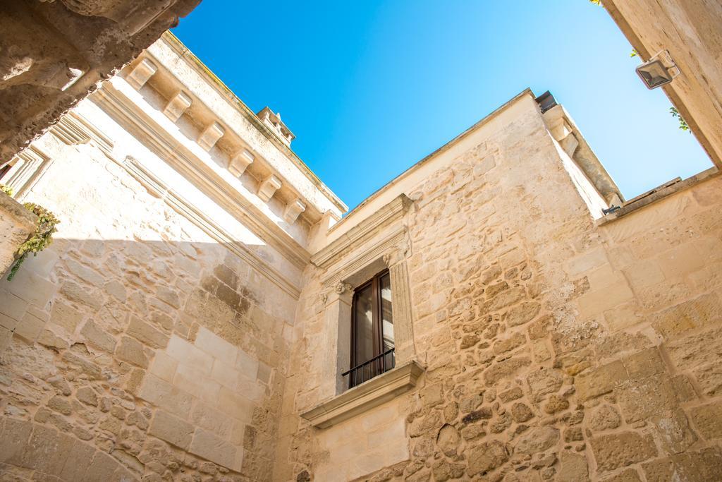 Suite Palace Castromediano Lecce Eksteriør billede