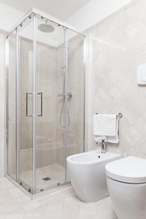 Suite Palace Castromediano Lecce Eksteriør billede