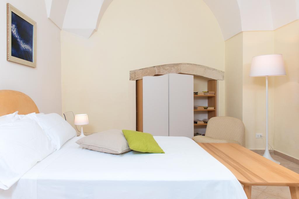 Suite Palace Castromediano Lecce Eksteriør billede