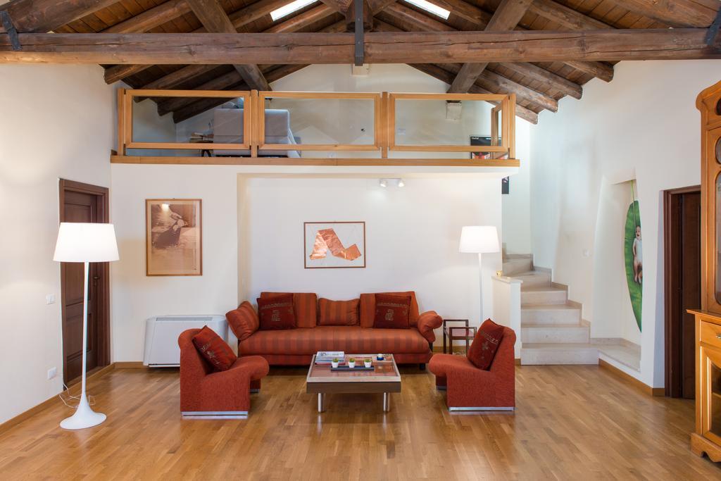 Suite Palace Castromediano Lecce Eksteriør billede